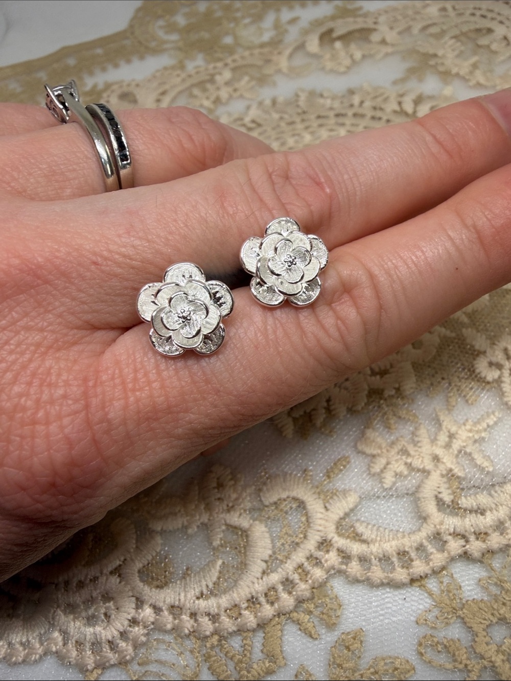 925 Sterling Silver Floral Stud Earrings Romantic Botanical Jewelry